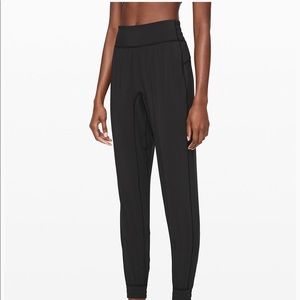 Lululemon athletica sun setter joggers sz 2 nwt